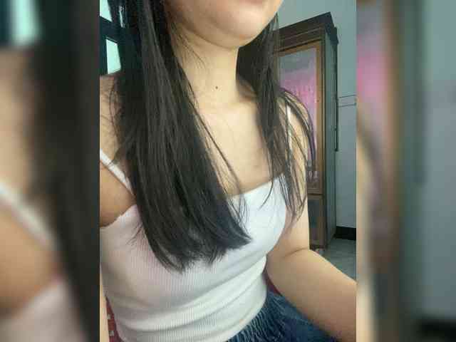 Lovefeetnude-1 webcam