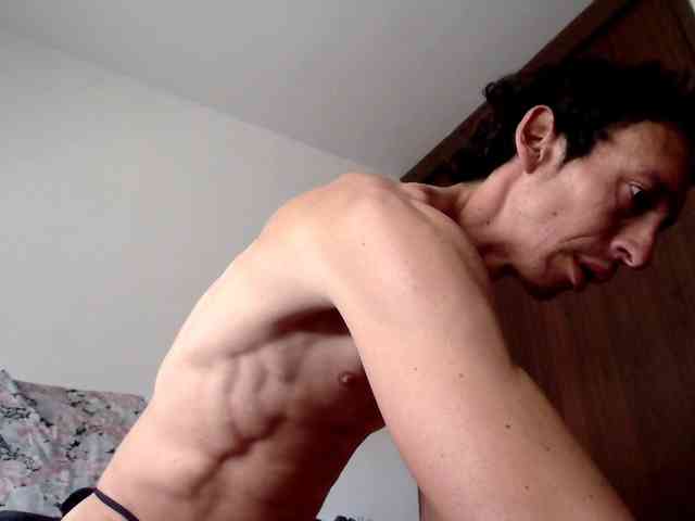 latindexter1 Live Webcam on BongaCams