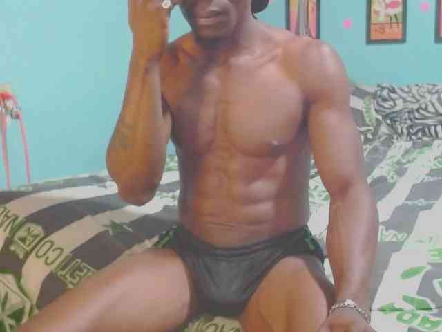 Elmiltonnjakeeso Elmiltonnjakeeso