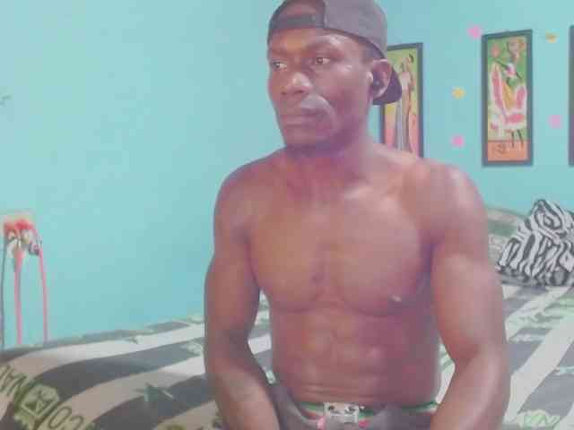 Elmiltonnjakeeso Elmiltonnjakeeso