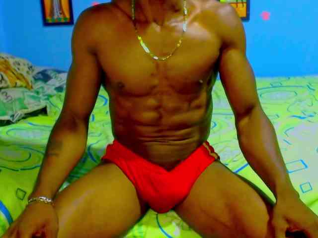 Elmiltonnjakeeso Live Webcam on BongaCams