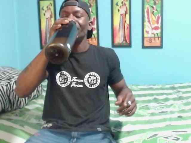 Elmiltonnjakeeso Elmiltonnjakeeso