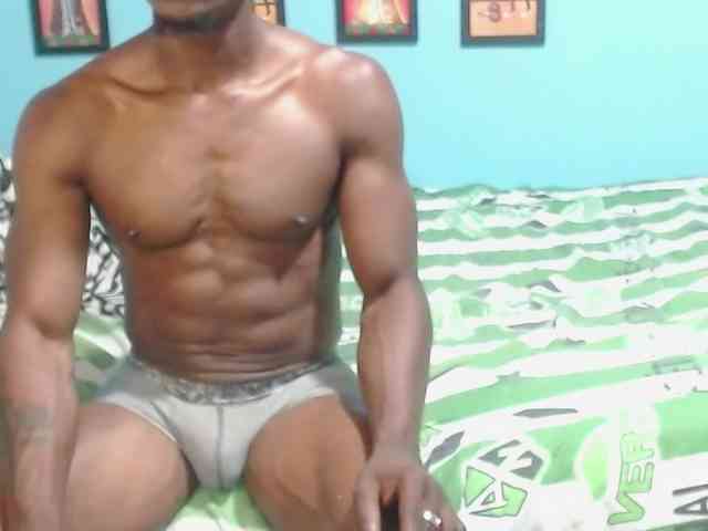 Elmiltonnjakeeso Elmiltonnjakeeso