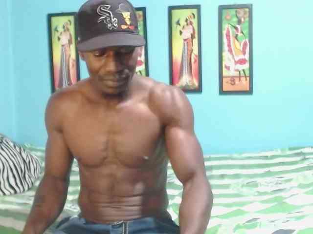 Elmiltonnjakeeso Elmiltonnjakeeso