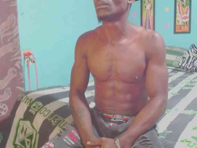 Elmiltonnjakeeso Elmiltonnjakeeso