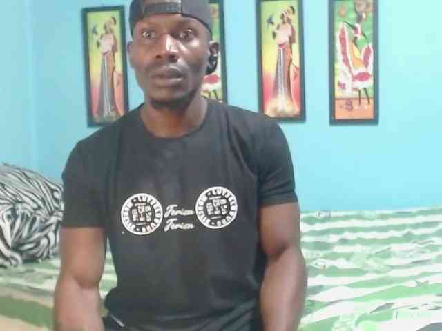 Elmiltonnjakeeso Elmiltonnjakeeso