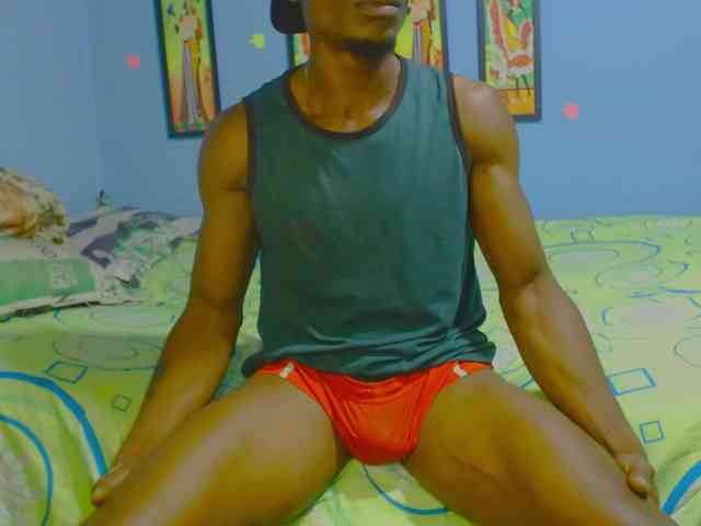 Elmiltonnjakeeso Live Webcam on BongaCams