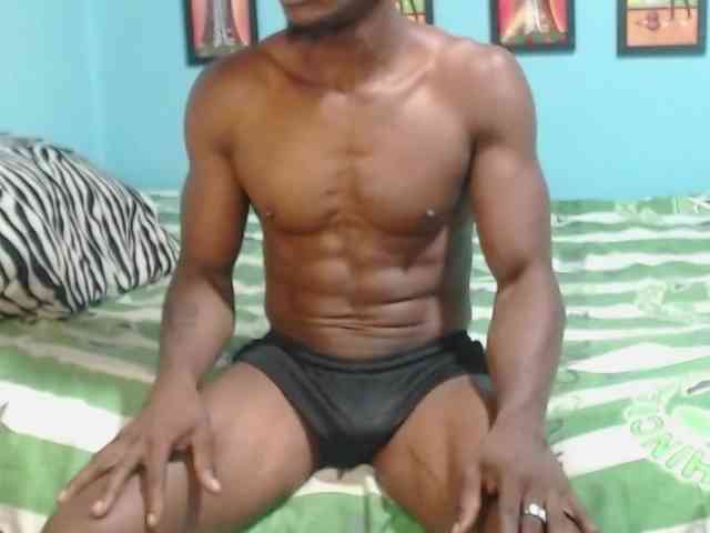 Elmiltonnjakeeso Elmiltonnjakeeso