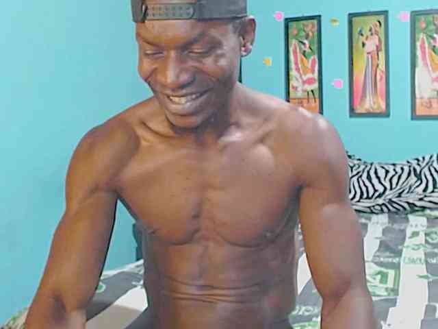 Elmiltonnjakeeso Live Webcam on BongaCams