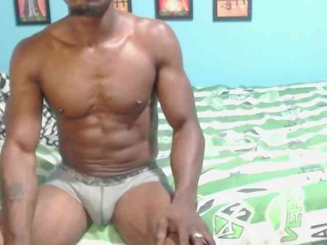 Elmiltonnjakeeso Elmiltonnjakeeso