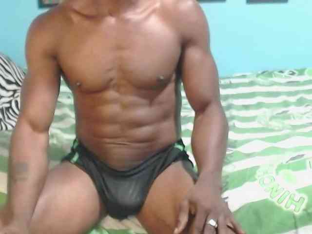 Elmiltonnjakeeso Elmiltonnjakeeso