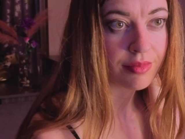 FilthyDreams's BongaCams show and profile