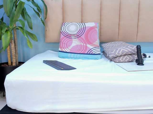 genesis44u's BongaCams show and profile