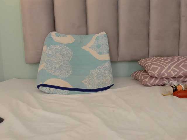 genesis44u's BongaCams show and profile