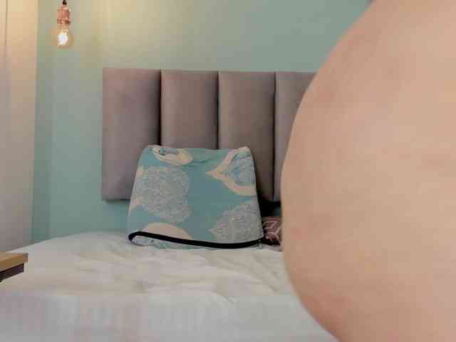 genesis44u Live Webcam on BongaCams