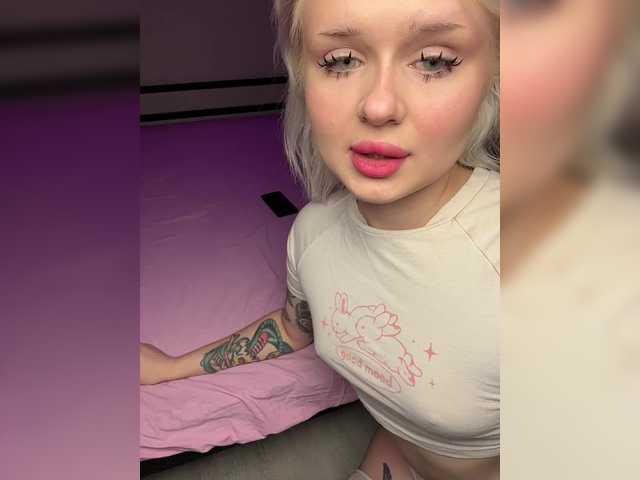 LuxBby from BongaCams