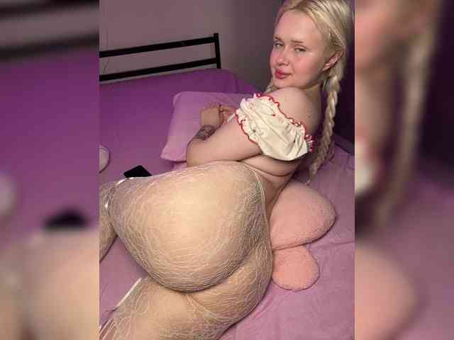 LuxBby webcam