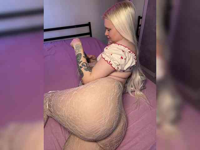 LuxBby webcam