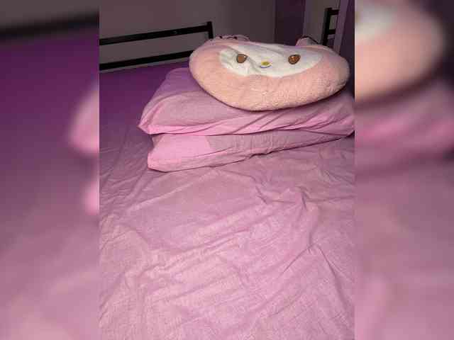LuxBby webcam
