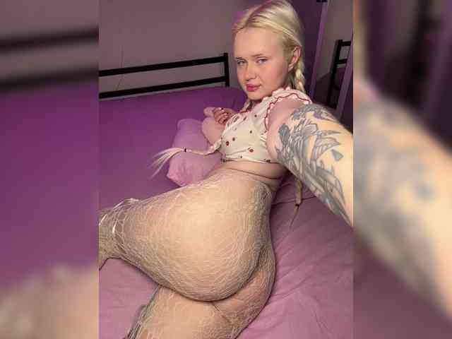 LuxBby webcam