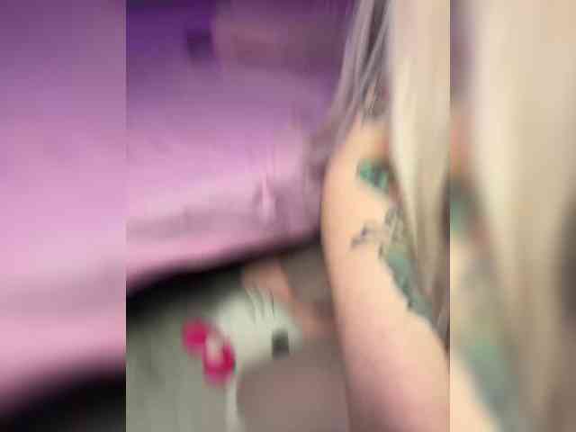 LuxBby webcam