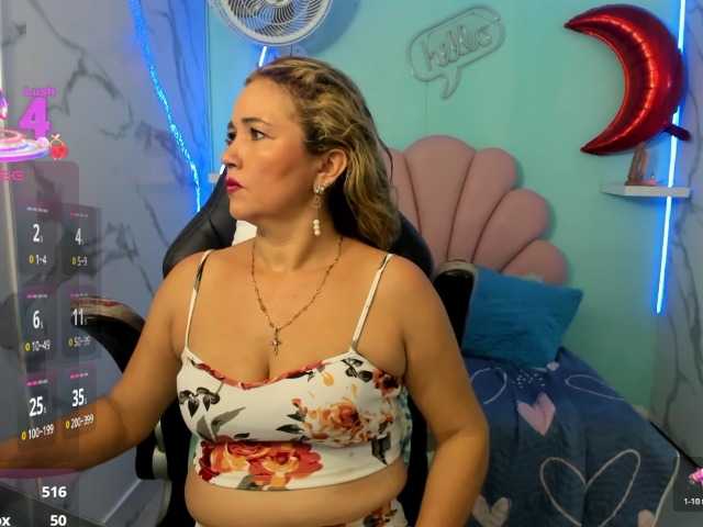 noelia-milf19 webcam