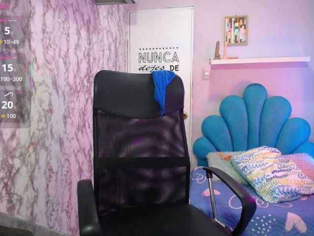 noelia-milf19's BongaCams show and profile