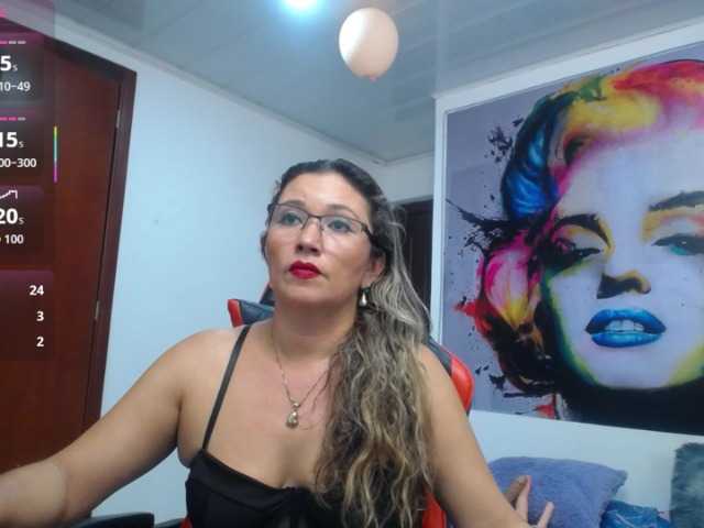 noelia-milf19's BongaCams show and profile
