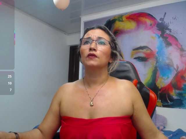 noelia-milf19's BongaCams show and profile