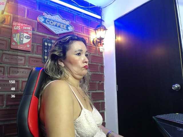 noelia-milf19's BongaCams show and profile