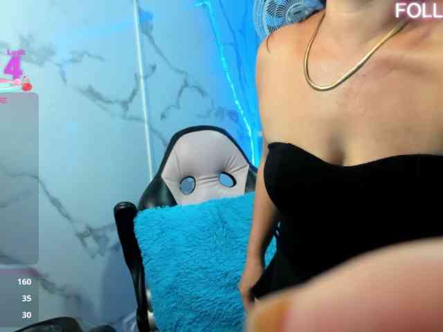 noelia-milf19 webcam