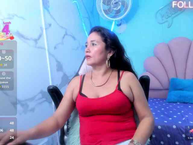 noelia-milf19 webcam