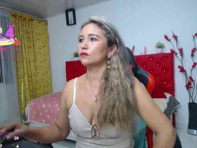 noelia-milf19 noelia-milf19