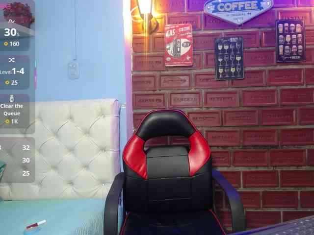 noelia-milf19 webcam