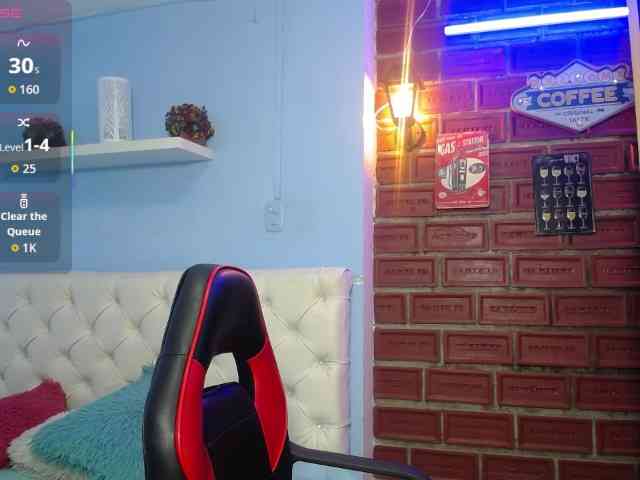 noelia-milf19 webcam