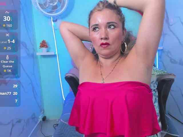 noelia-milf19 webcam