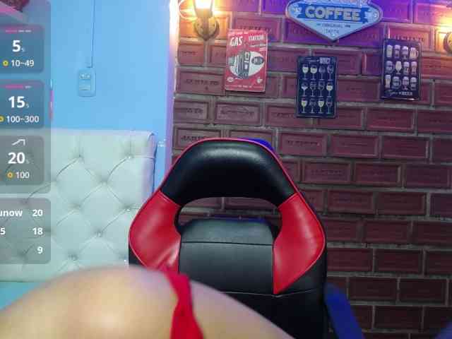 noelia-milf19 webcam