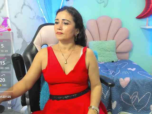 noelia-milf19 webcam