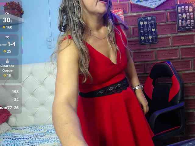 noelia-milf19 webcam