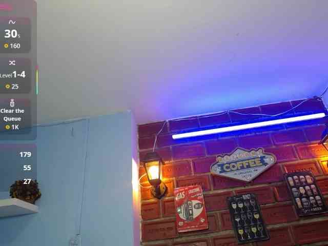 noelia-milf19 webcam