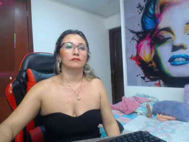 noelia-milf19