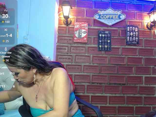 noelia-milf19 webcam