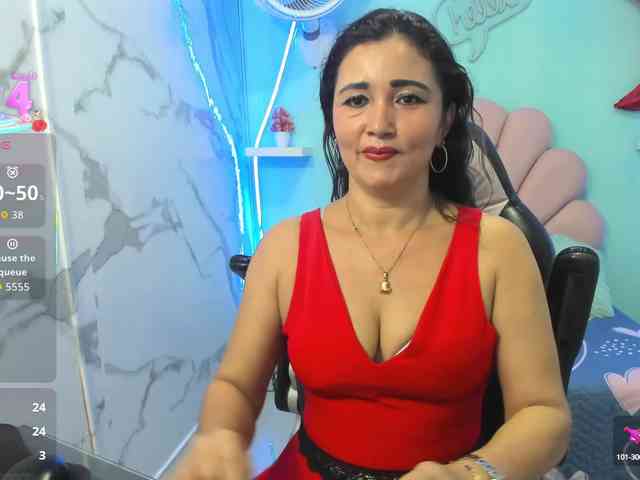 noelia-milf19 webcam