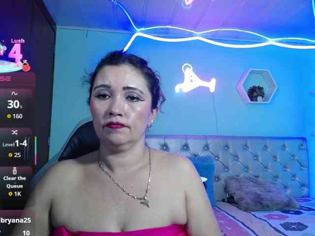 noelia-milf19 webcam