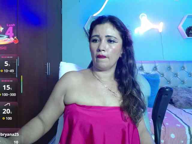 noelia-milf19 webcam