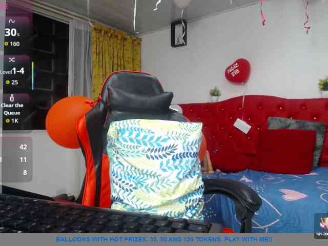 noelia-milf19 Live Webcam on BongaCams