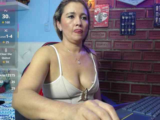 noelia-milf19