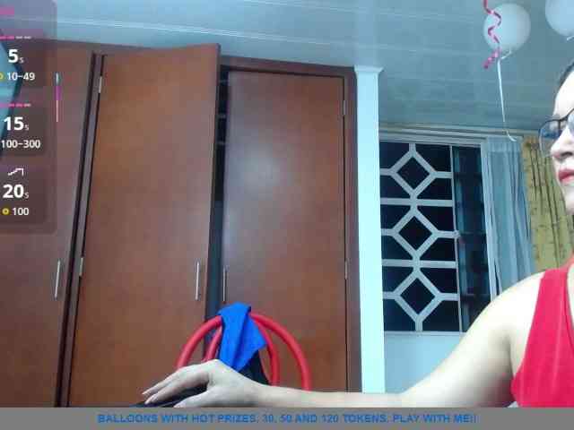 noelia-milf19 webcam