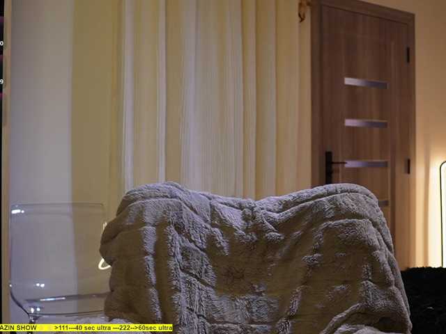 heySiry's BongaCams show and profile