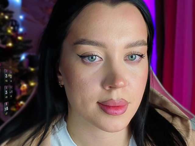 AmeliaSonk's BongaCams show and profile